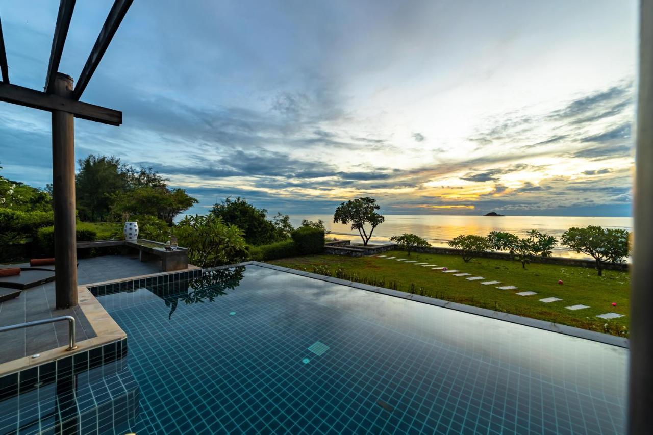 Beachfront Modern 4 Bedroom Pool Villa - Rv HHQ Extérieur photo