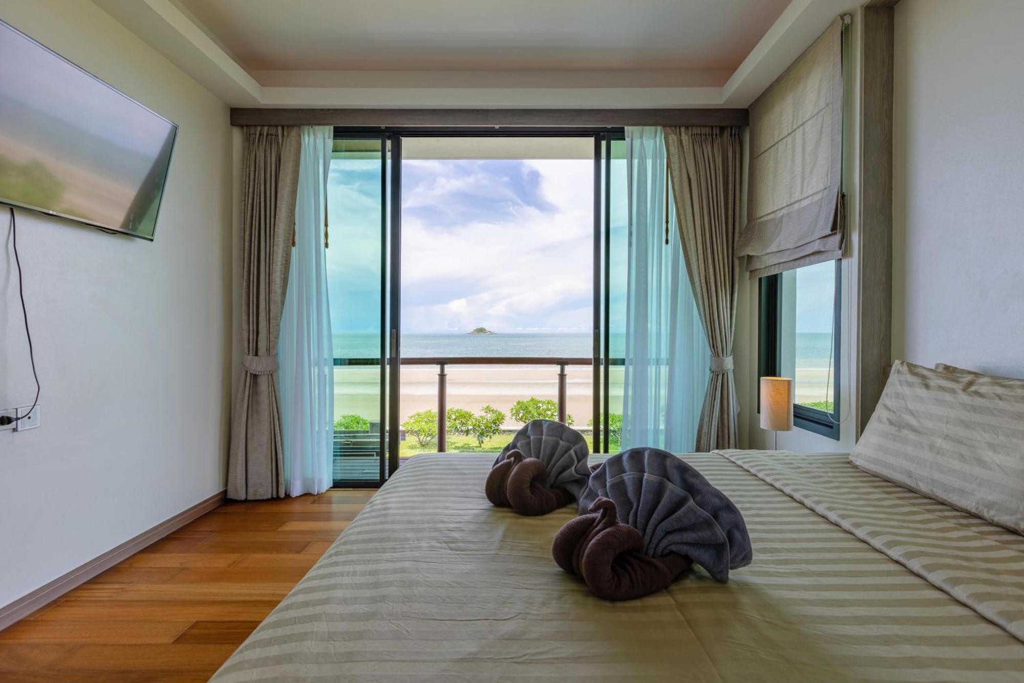 Beachfront Modern 4 Bedroom Pool Villa - Rv HHQ Extérieur photo