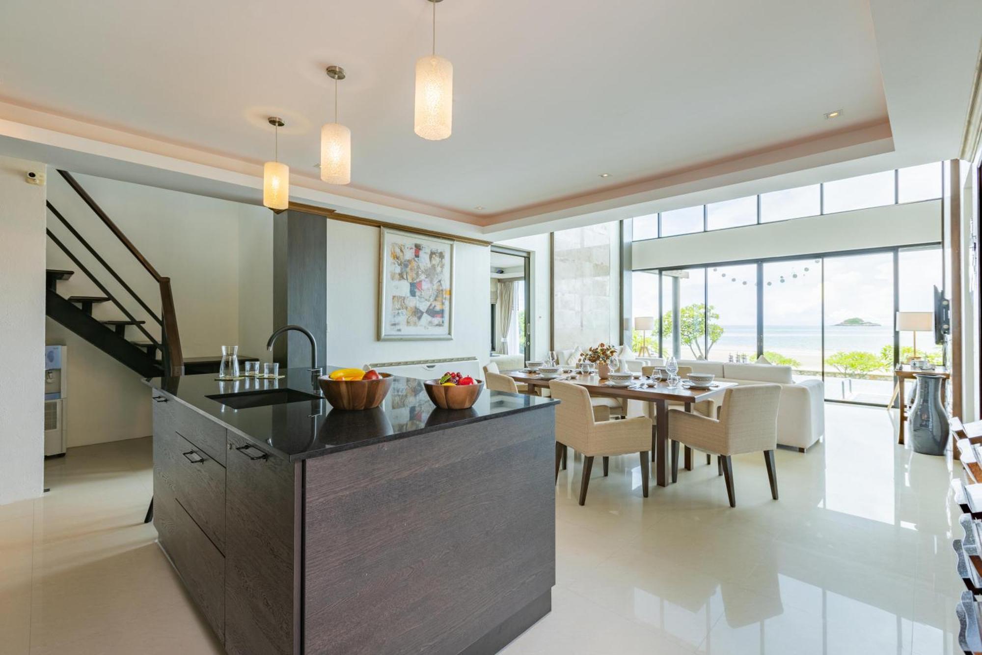 Beachfront Modern 4 Bedroom Pool Villa - Rv HHQ Extérieur photo