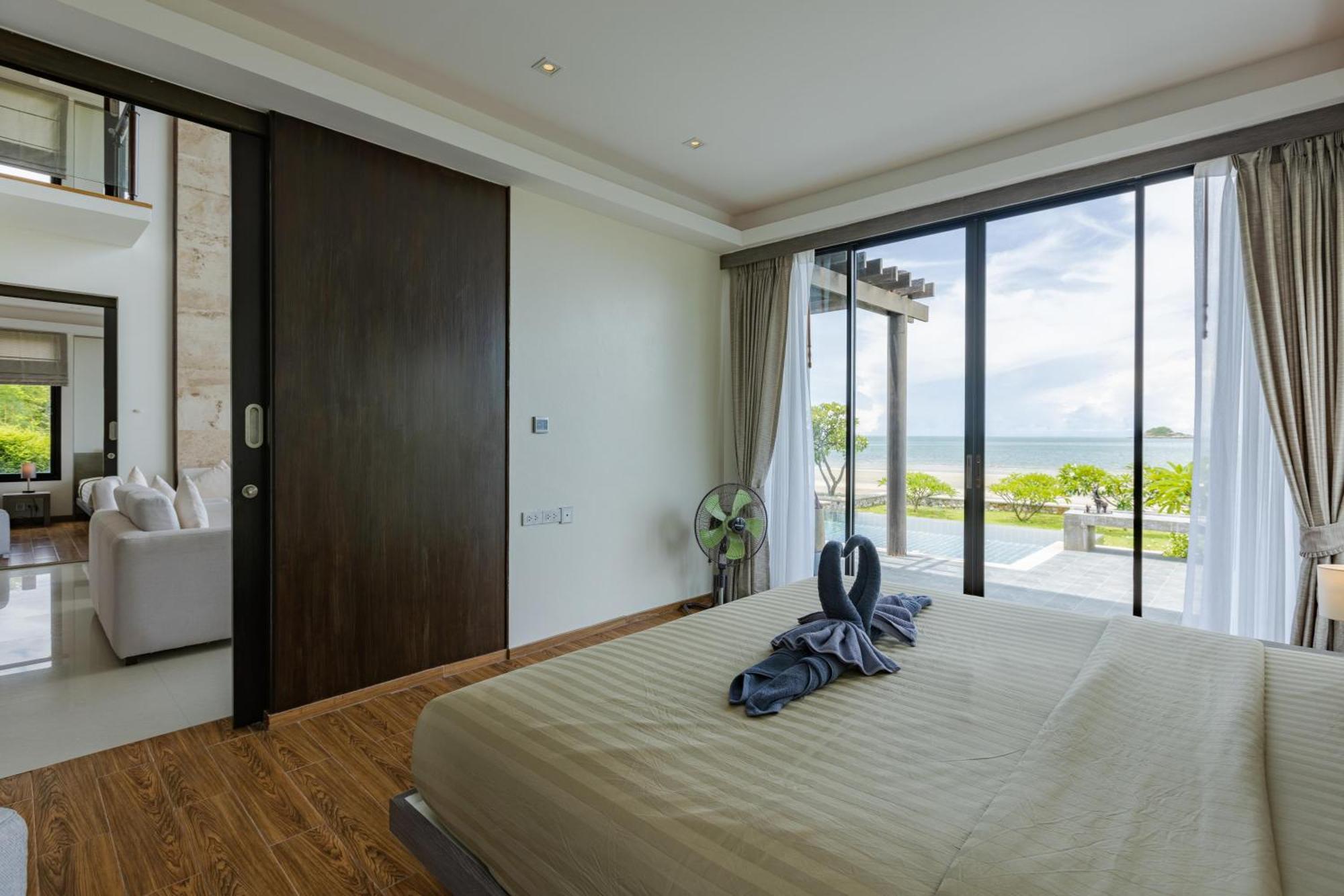 Beachfront Modern 4 Bedroom Pool Villa - Rv HHQ Extérieur photo