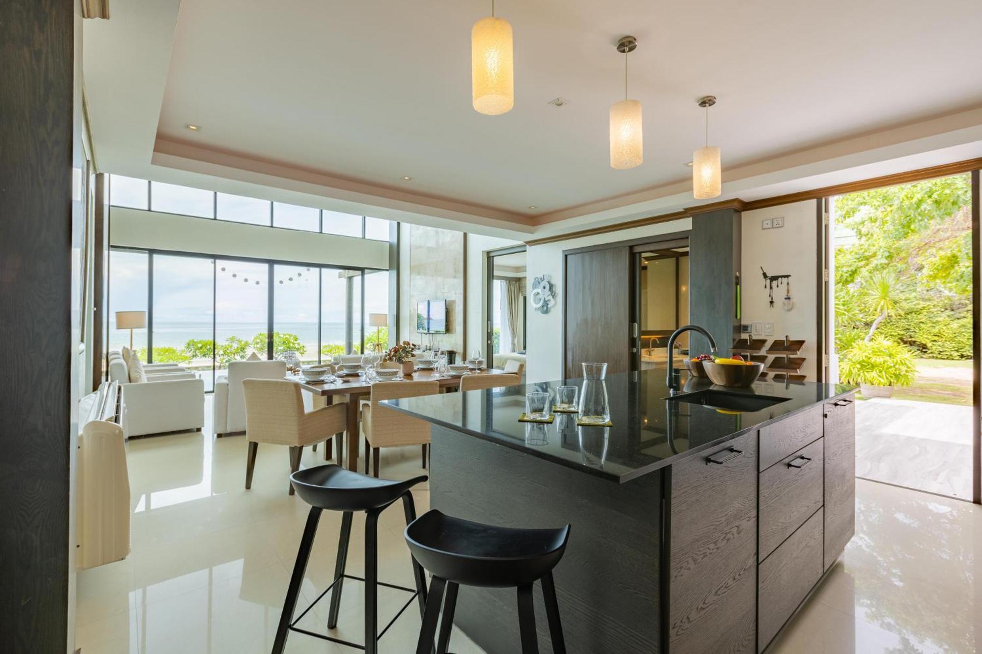 Beachfront Modern 4 Bedroom Pool Villa - Rv HHQ Extérieur photo