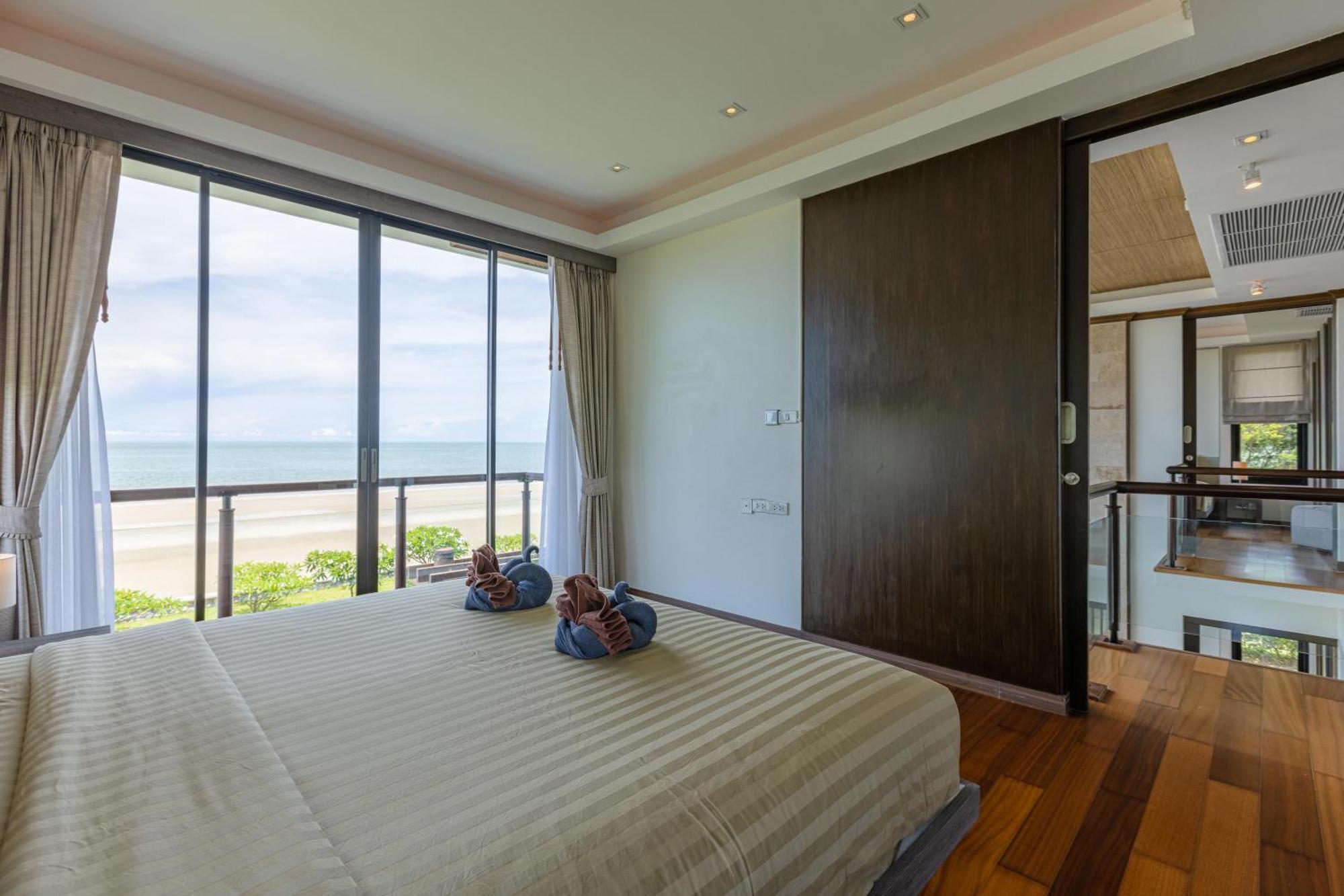 Beachfront Modern 4 Bedroom Pool Villa - Rv HHQ Extérieur photo