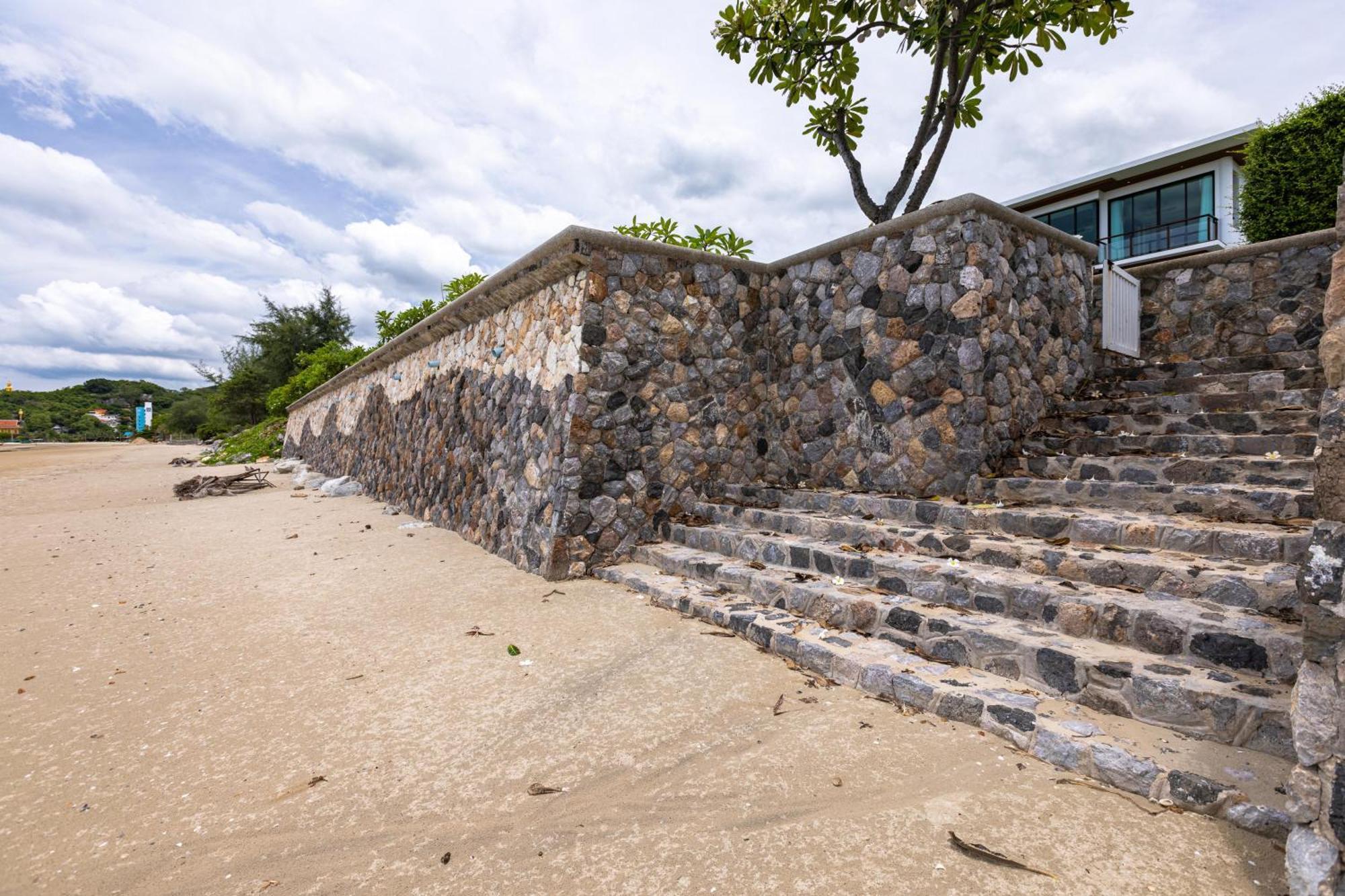 Beachfront Modern 4 Bedroom Pool Villa - Rv HHQ Extérieur photo